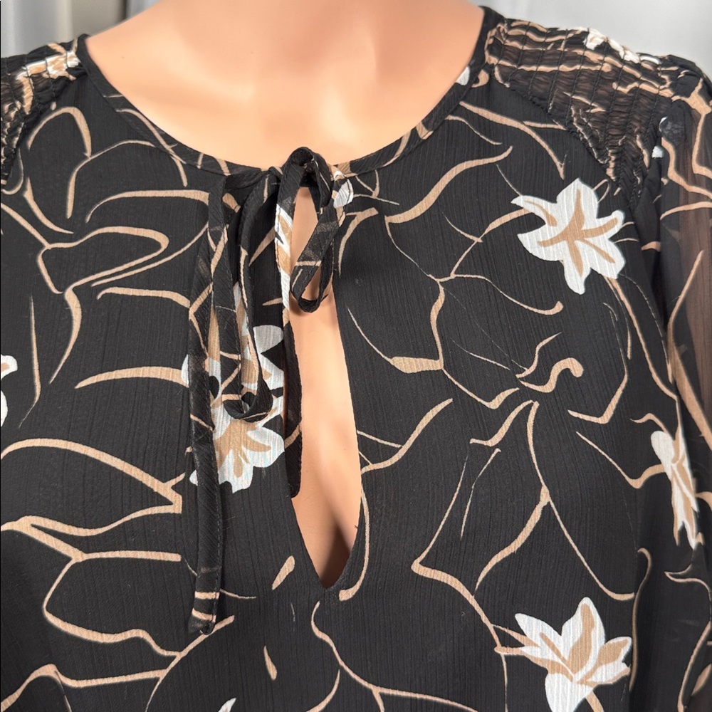 Elizabeth and James Black Floral Sheer-Sleeve Dress – Size XL - Picture 2 of 11